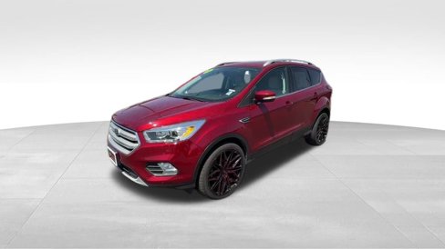Used 2019 Ford Escape Titanium image 31