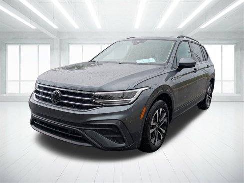 Used 2024 Volkswagen Tiguan S image 7