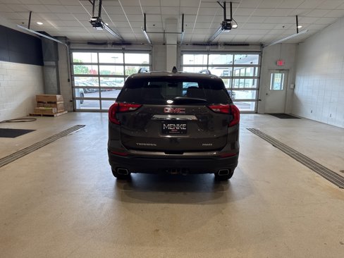 Used 2019 GMC Terrain SLE w/ Driver Convenience Package image 7