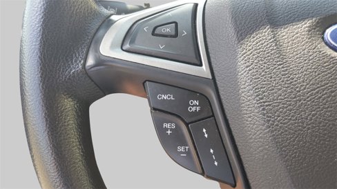 Used 2019 Ford Fusion SE image 23