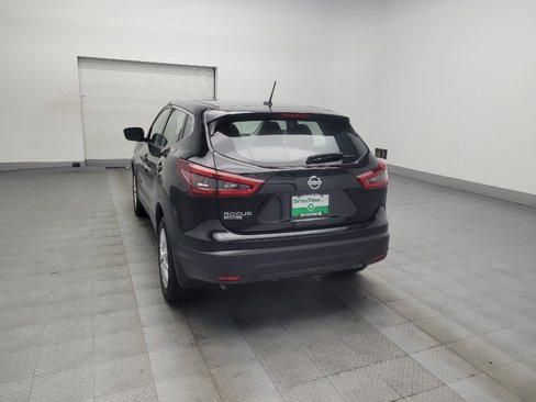 Used 2021 Nissan Rogue Sport S image 5