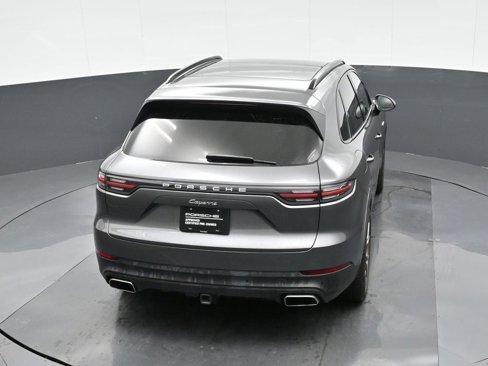Certified 2020 Porsche Cayenne E-Hybrid w/ Premium Plus Package image 28