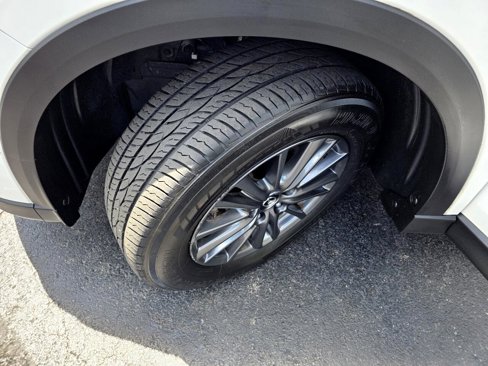 Used 2019 MAZDA CX-5 Touring image 12