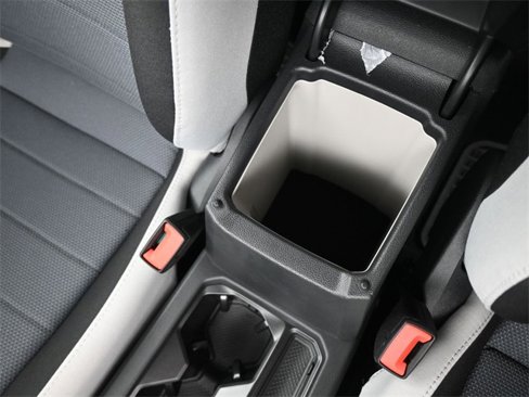 New 2025 Volkswagen Taos S image 31