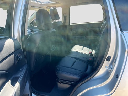 Used 2019 Mitsubishi Outlander GT image 23