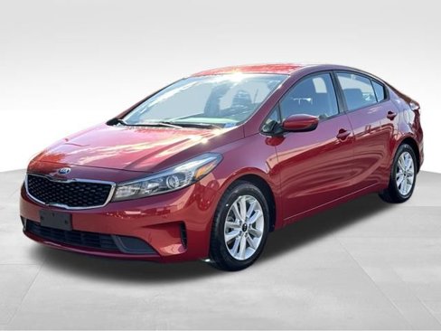 Used 2017 Kia Forte S image 4
