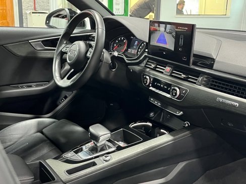 Used 2020 Audi A4 2.0T Premium w/ Convenience Package image 10