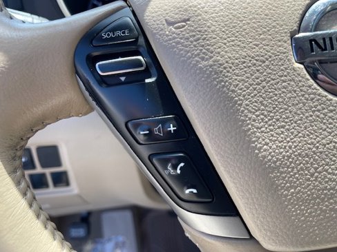 Used 2012 Nissan Quest SL image 23