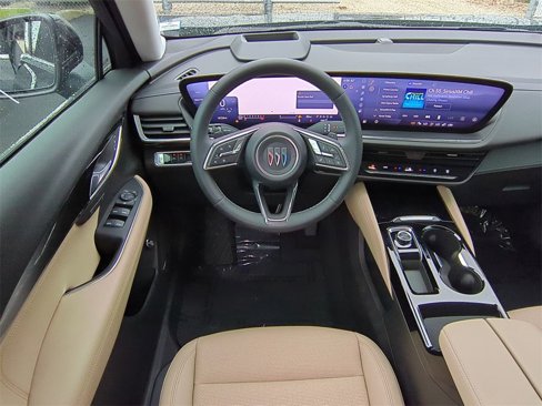 Used 2024 Buick Envision Preferred image 16