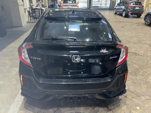 Used 2018 Honda Civic Sport image 5