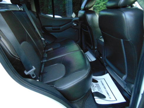 Used 2015 Nissan Xterra PRO-4X w/ Pro-4x Leather Package image 9