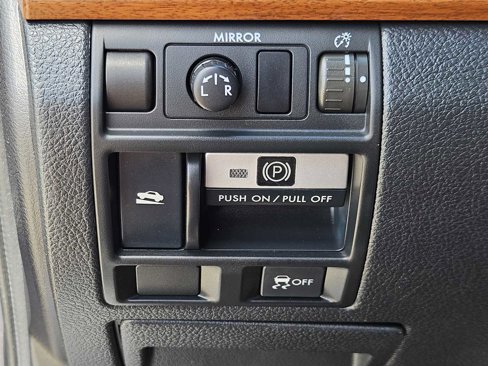 Used 2014 Subaru Outback 2.5i Limited image 21