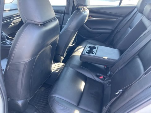 Used 2021 MAZDA MAZDA3 s image 17