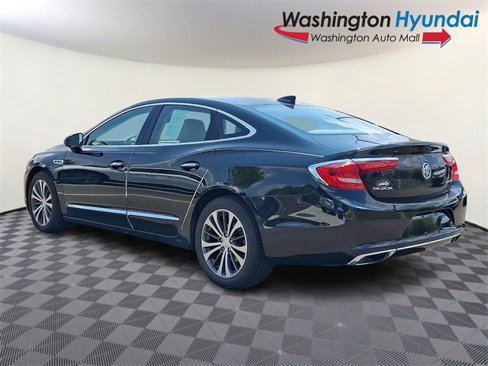 Used 2017 Buick LaCrosse Essence w/ Sun and Shade Package image 4