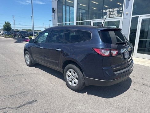 Used 2017 Chevrolet Traverse LS image 4