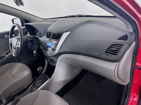 Used 2013 Hyundai Accent GS image 26