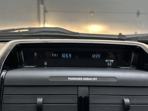 Used 2011 Ford Escape Limited w/ 302A Rapid Spec Order Code image 31