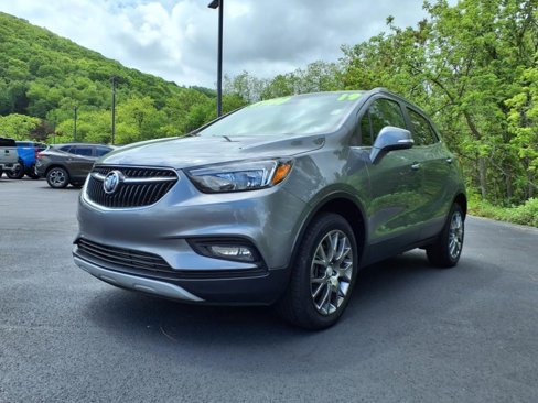 Used 2019 Buick Encore Sport Touring w/ Safety Package image 2