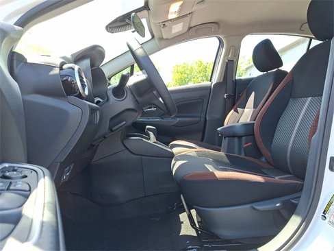 New 2025 Nissan Versa SR image 6