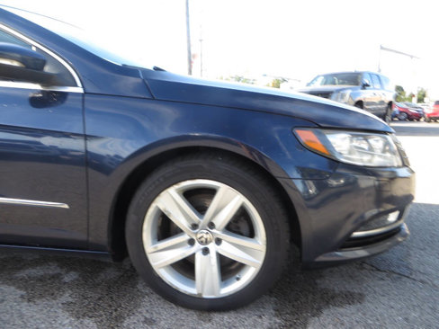 Used 2013 Volkswagen CC Sport image 19