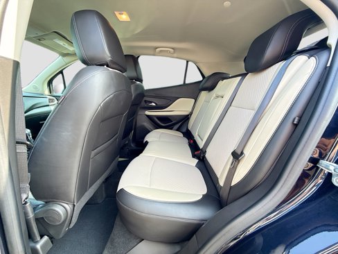 Certified 2022 Buick Encore Preferred w/ Safety Package image 22