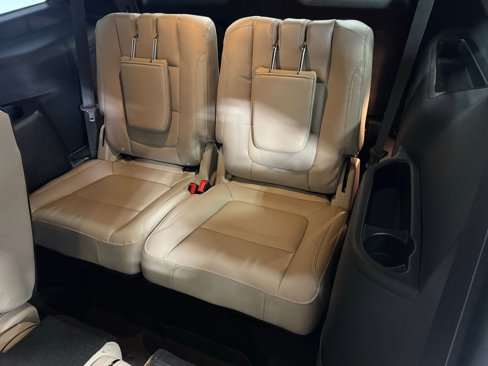 Used 2019 Ford Explorer XLT w/ Equipment Group 202A image 28