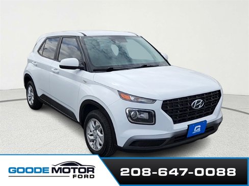 Used 2022 Hyundai Venue SE image 1