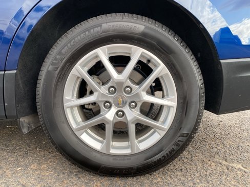 Used 2022 Chevrolet Equinox LT image 24