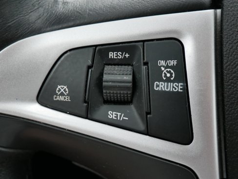 Used 2015 Chevrolet Equinox LT image 20