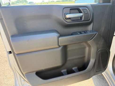 Used 2021 Chevrolet Silverado 1500 Custom image 15