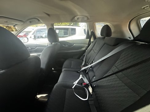 Used 2019 Nissan Rogue S w/ Special Edition Package image 10
