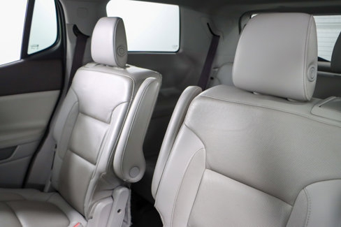 Used 2018 GMC Acadia SLT image 25