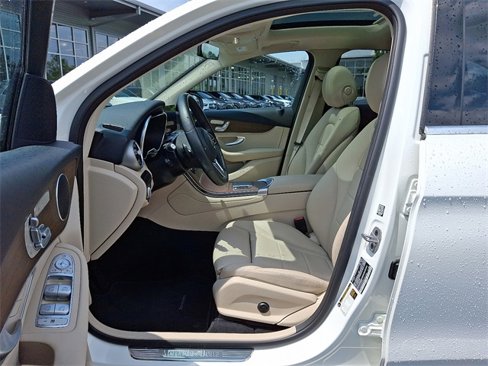 Certified 2021 Mercedes-Benz GLC 300 4MATIC image 14