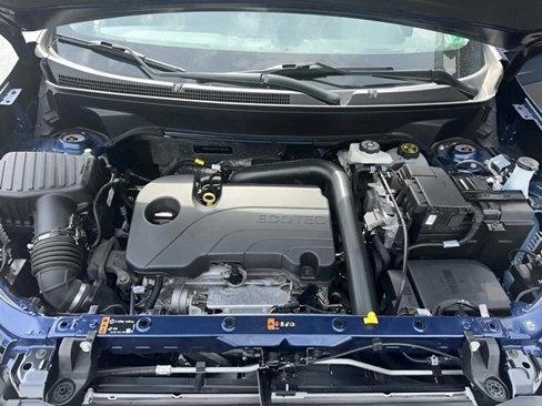 Used 2023 Chevrolet Equinox LT image 5