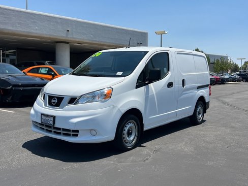 Used 2020 Nissan NV200 S image 2