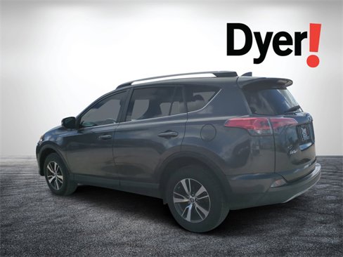 Used 2018 Toyota RAV4 XLE image 6