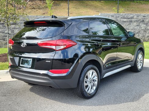 Used 2018 Hyundai Tucson SEL image 2