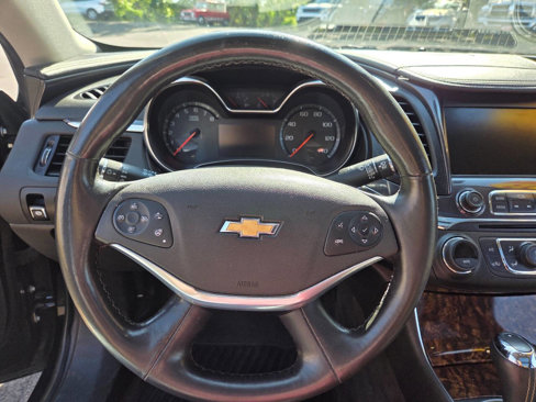 Used 2015 Chevrolet Impala LTZ image 10