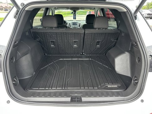 Used 2022 Chevrolet Equinox LT image 16