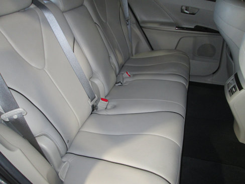 Used 2015 Toyota Venza XLE image 36