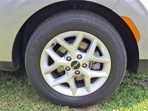 Certified 2023 Kia Soul S image 7