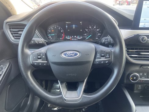 Used 2020 Ford Escape SE image 14