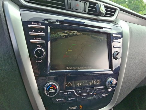 Used 2023 Nissan Murano SV w/ SV Midnight Edition Package image 18