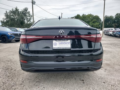 Used 2025 Volkswagen Jetta S image 7