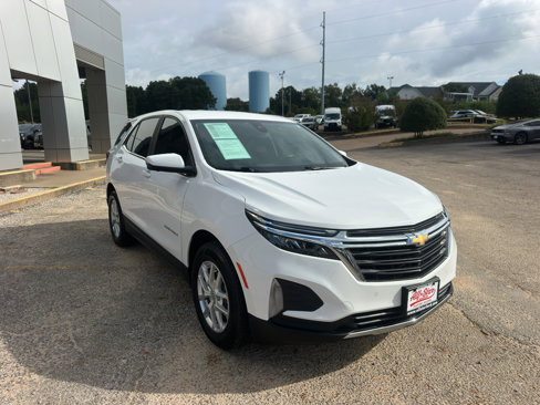 Used 2024 Chevrolet Equinox LT image 3