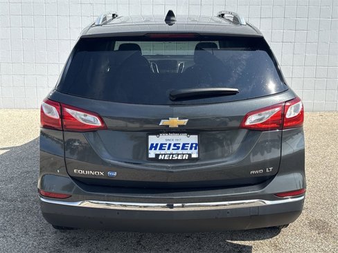 Used 2018 Chevrolet Equinox LT w/ Sun & Infotainment Package image 12