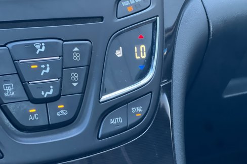 Used 2016 Buick Regal image 30