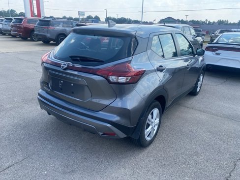 Used 2024 Nissan Kicks S image 6