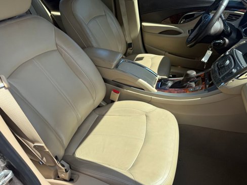 Used 2012 Buick LaCrosse Premium w/ Entertainment Package image 31