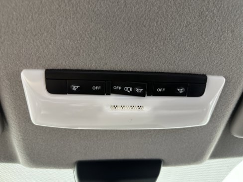 Used 2023 Nissan Kicks SV w/ Interior Electronics Package image 29